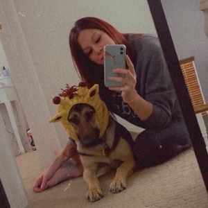 Meet your Posher, Christine